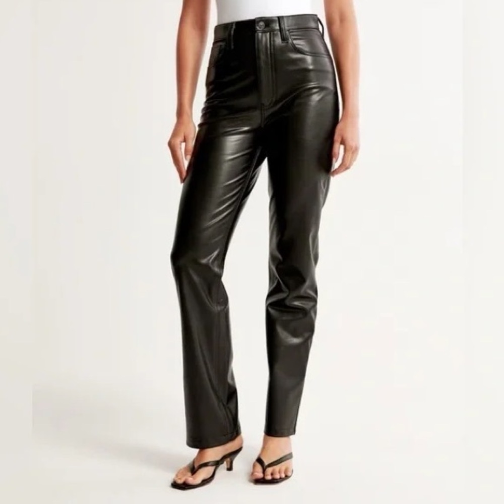 Abercrombie & Fitch The 90's Straight Ultra High Rise Pants : 28/6